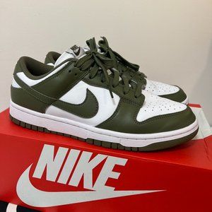 Nike Wmns Dunk Low (Medium Olive) - Size 9